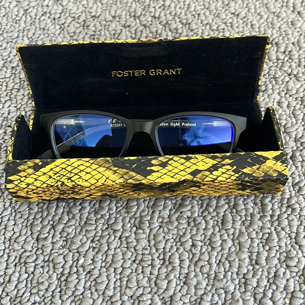 Foster Grant Blue light glasses, child size or extra small adult, brand new